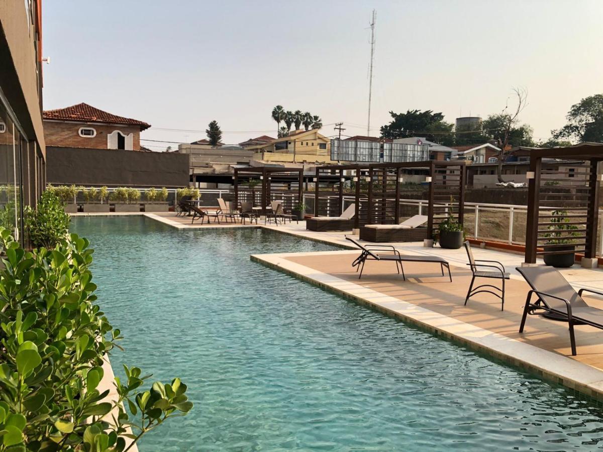 Wi-fi, Split, Estacionamento E Piscina *