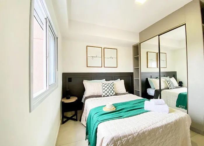 Apartamento Wi-Fi, Split, Estacionamento E Piscina