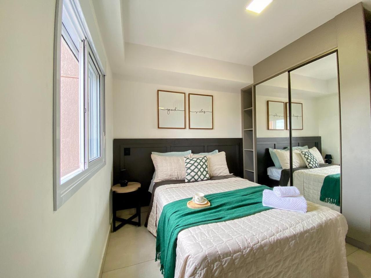 Apartamento Wi-fi, Split, Estacionamento E Piscina *